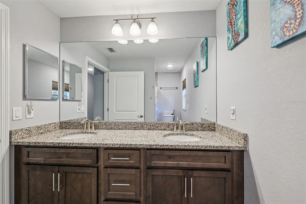 11112 Rostock Road Weeki Wachee, FL 34614 - Photo 38 of 66