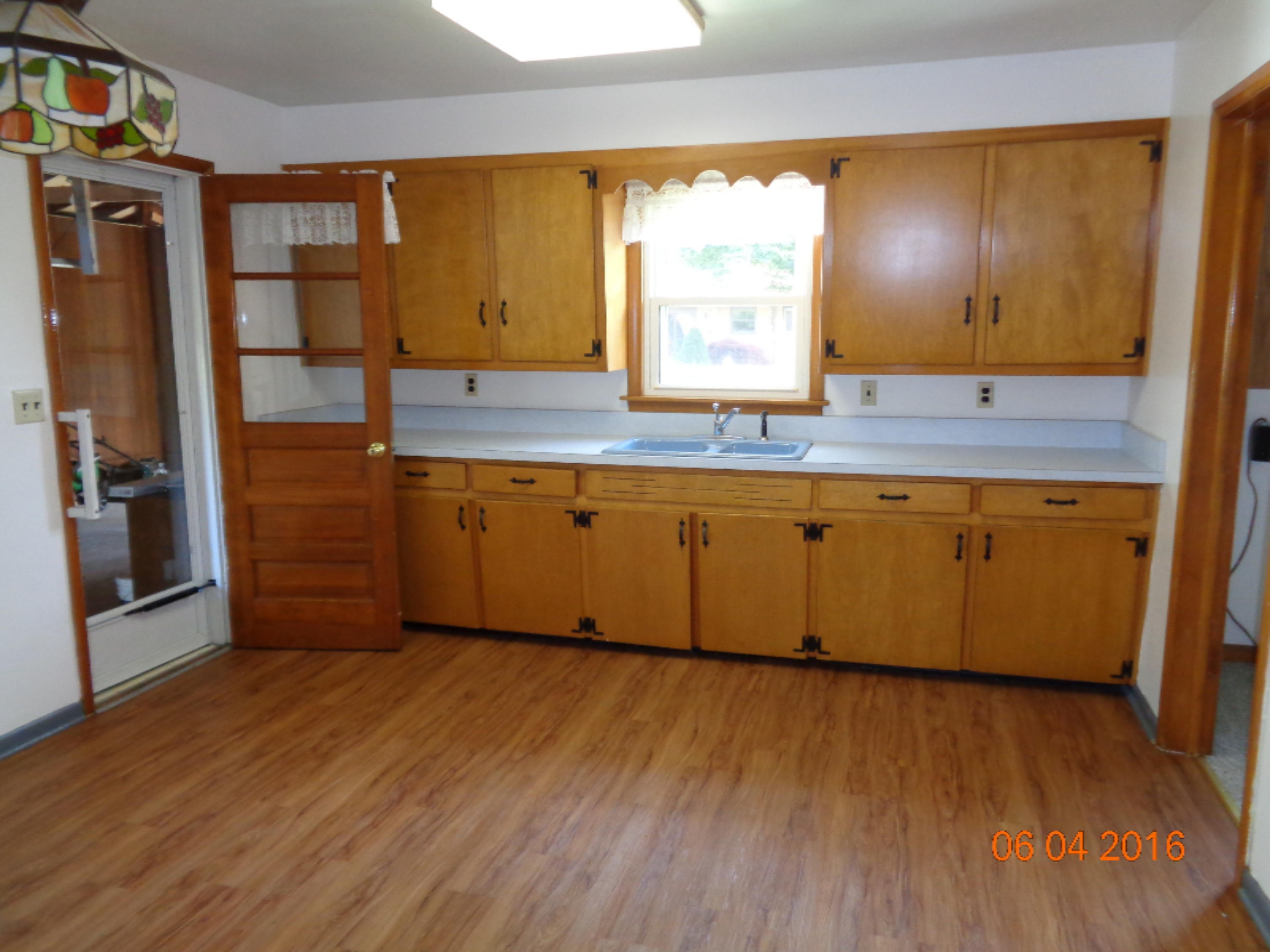 717 Sheridan Road St. Joseph, MI 49085 - Photo 8 of 25 DSC01584