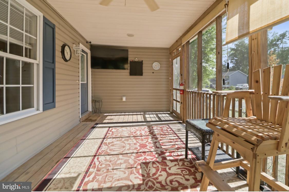 262 Rolando Drive Colonial Beach, VA 22443 - Photo 5 of 30