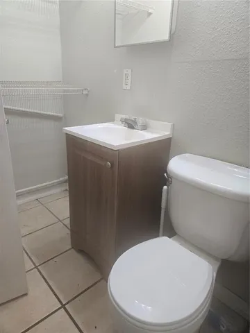 $900 | 2150 Barbara Drive, Unit 4, St. Cloud, FL 34771