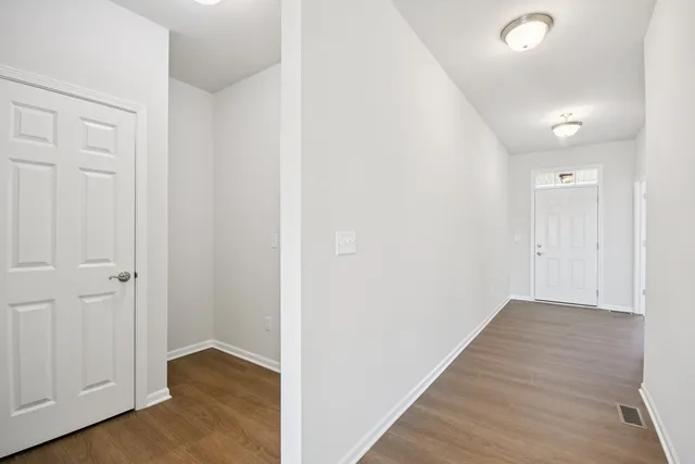 $399,900 | 341 North Aspen Drive, Cortland, IL 60112