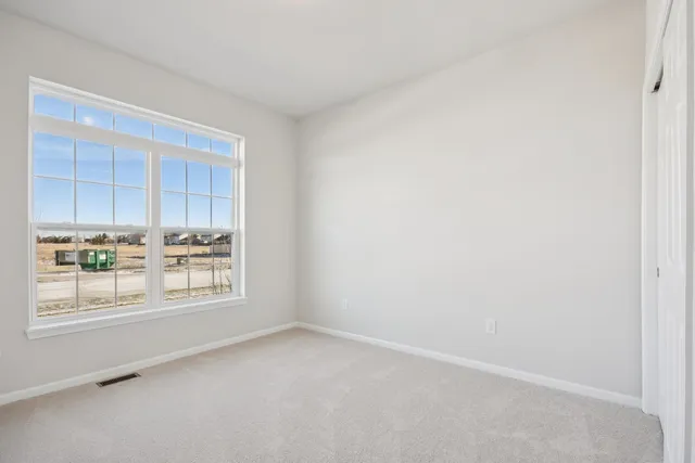 $399,900 | 341 North Aspen Drive, Cortland, IL 60112