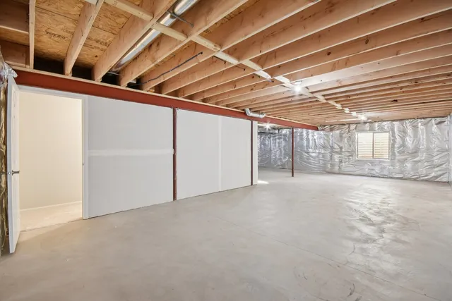 $399,900 | 341 North Aspen Drive, Cortland, IL 60112