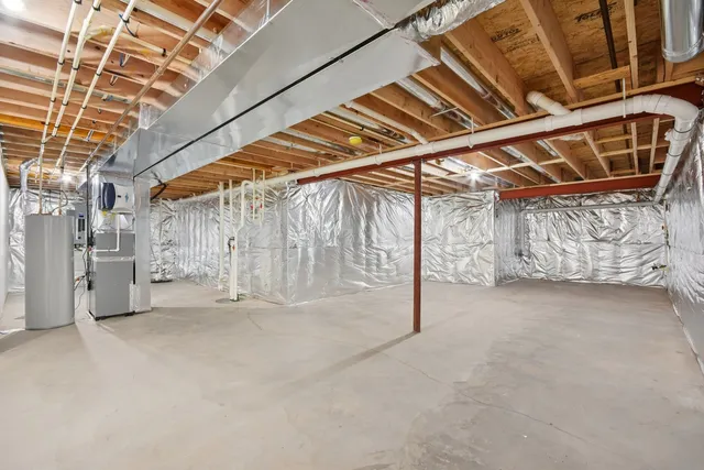 $399,900 | 341 North Aspen Drive, Cortland, IL 60112