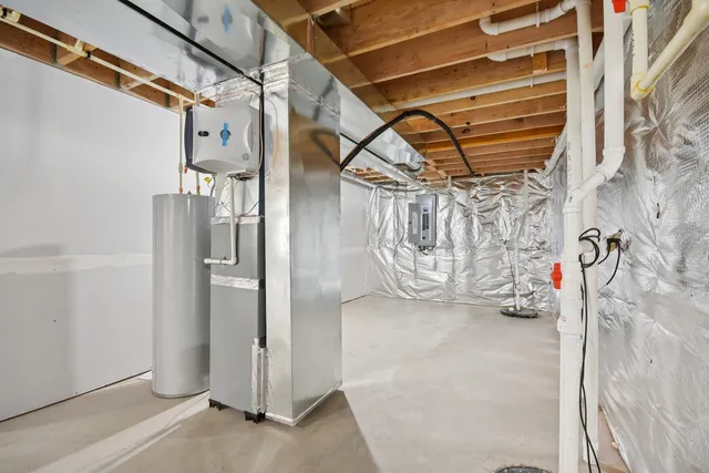 $399,900 | 341 North Aspen Drive, Cortland, IL 60112