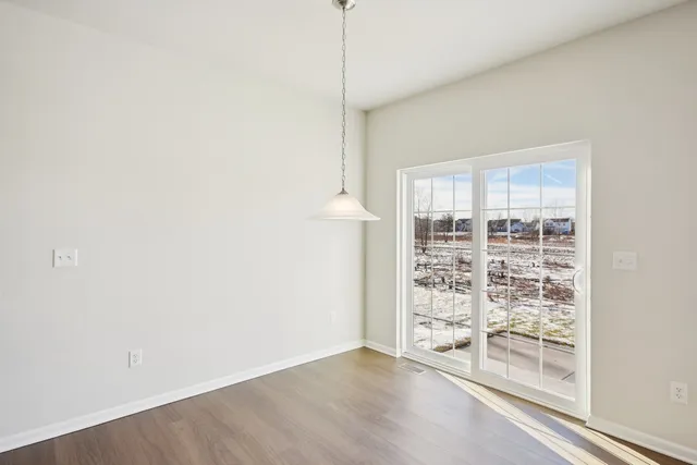 $399,900 | 341 North Aspen Drive, Cortland, IL 60112