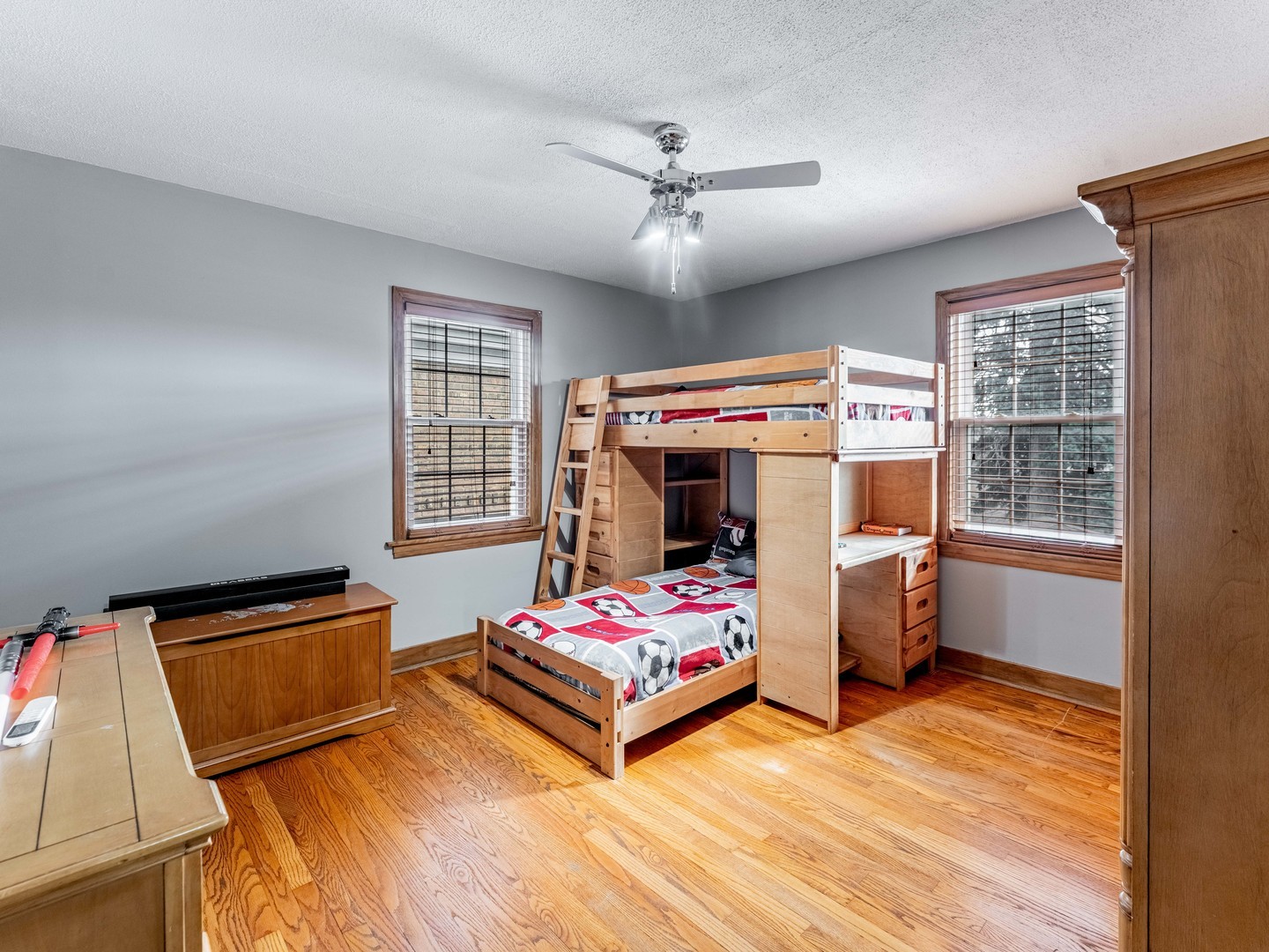 3519 Ridgeland Avenue Berwyn, IL 60402 - Photo 13 of 29 a bedroom with a bed and a window
