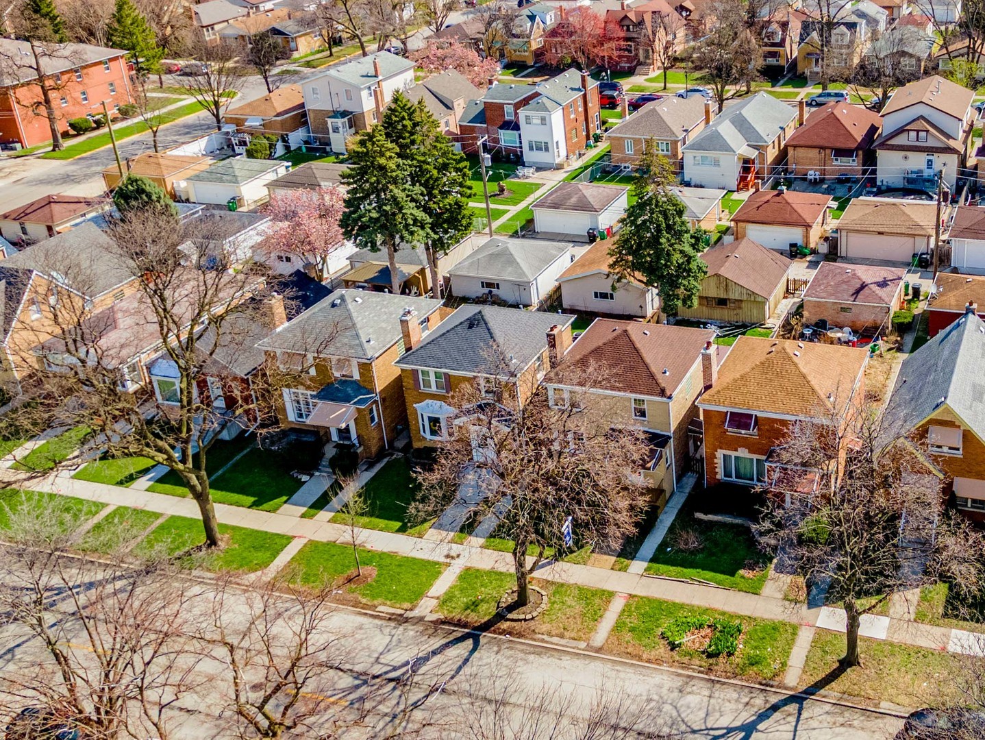 3519 Ridgeland Avenue Berwyn, IL 60402 - Photo 22 of 29 an aerial view of a house with a swimming pool