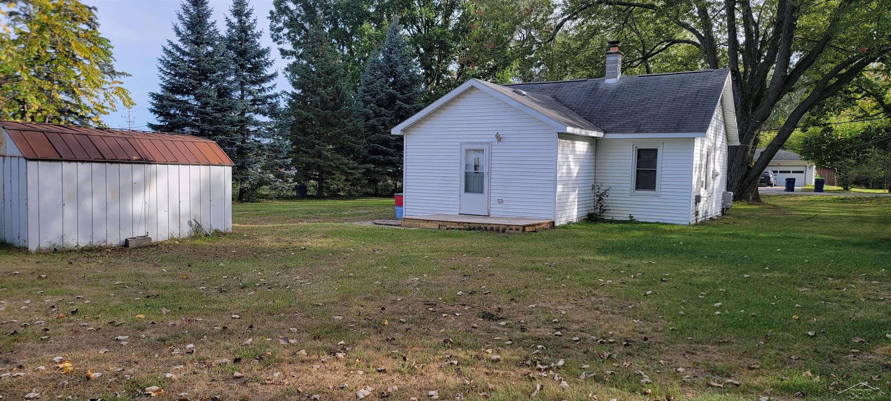 1570 Schust Road Saginaw, MI 48604 - Photo 16 of 22 50156625-63e988ac-b6ab-47b2-8a12-37e548c05b74.JPG