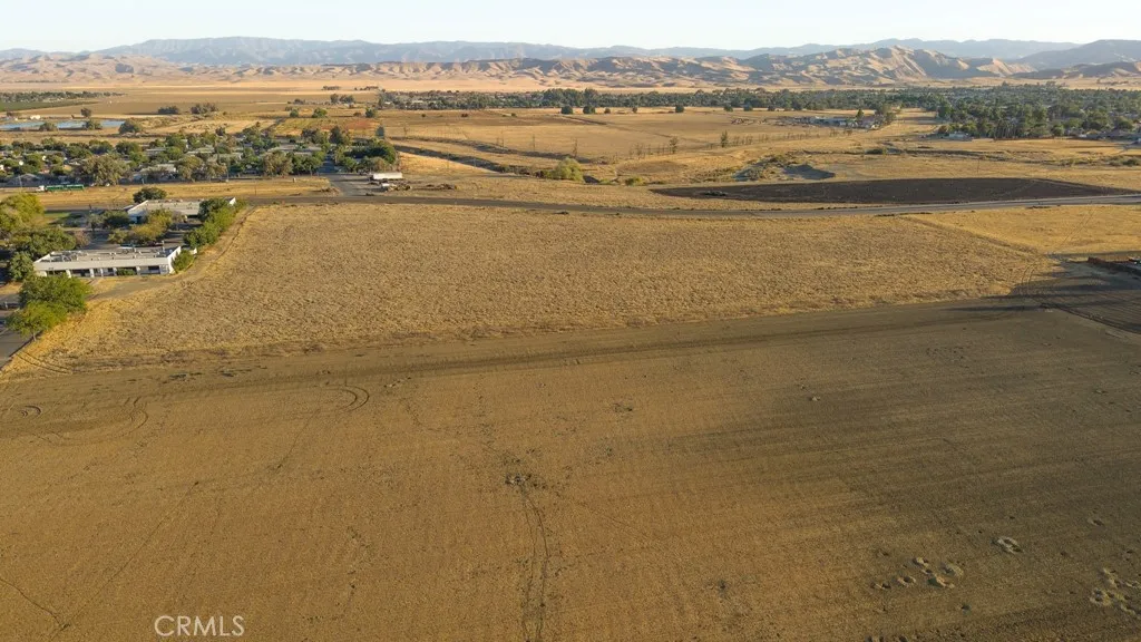 0 Phelps Coalinga, CA 93210 - Photo 11 of 21 a view of an ocean