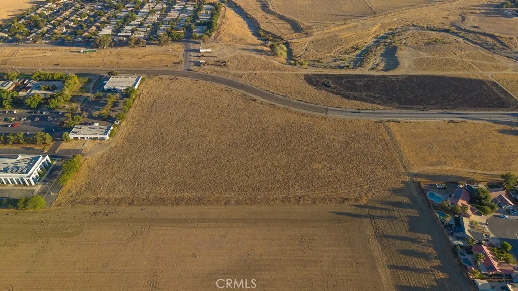 0 Phelps Coalinga, CA 93210 - Photo 12 of 21 a view of water heater room