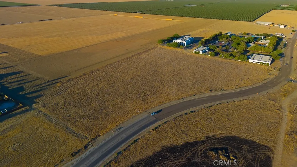 0 Phelps Coalinga, CA 93210 - Photo 8 of 21 a view of a yard