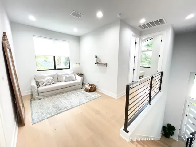 $4,500 | 2009 Canterbury Street, Unit 1, Austin, TX 78702