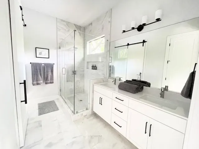 $4,500 | 2009 Canterbury Street, Unit 1, Austin, TX 78702