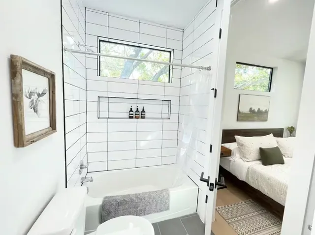 $4,500 | 2009 Canterbury Street, Unit 1, Austin, TX 78702