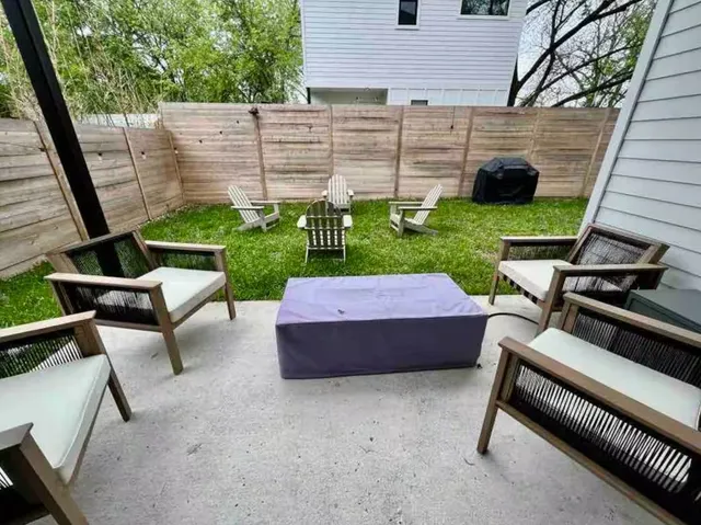 $4,500 | 2009 Canterbury Street, Unit 1, Austin, TX 78702