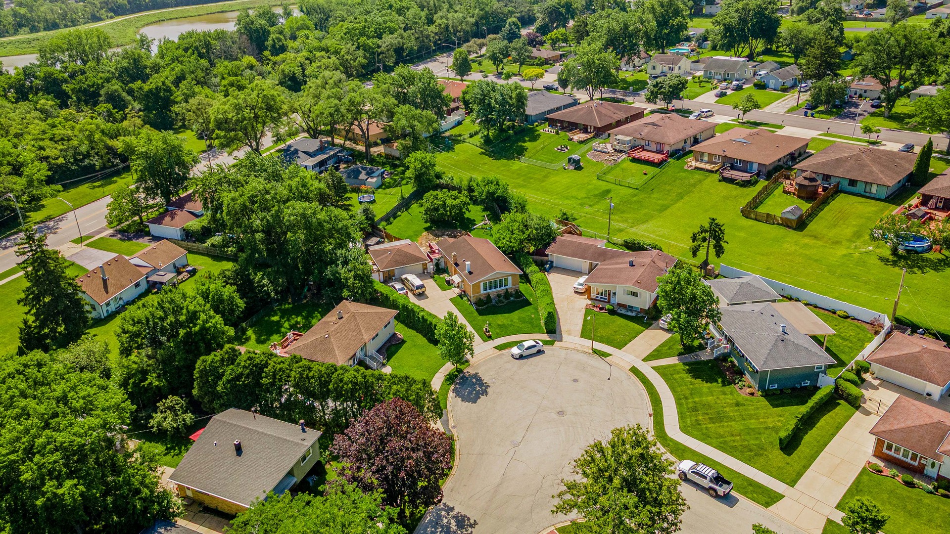 433 Cherry Hill Drive Addison, IL 60101 - Photo 33 of 35