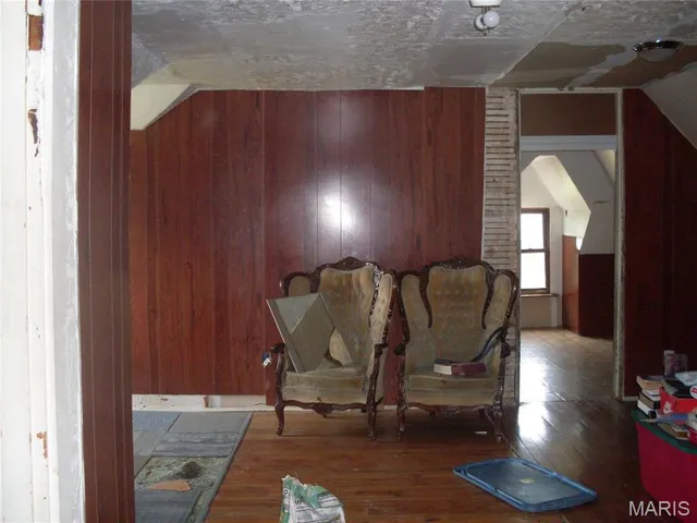 $150,000 | 3237 Barrett Street, St. Louis, MO 63107