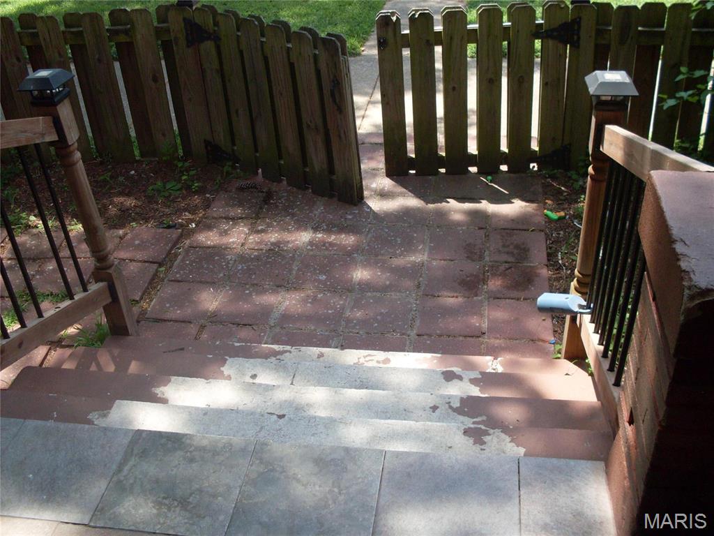 3237 Barrett Street St. Louis, MO 63107 - Photo 37 of 39