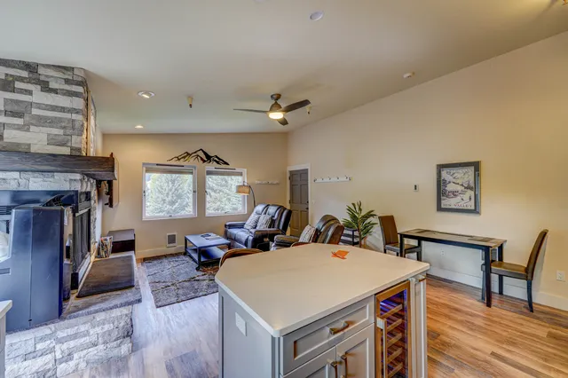 $1,100,000 | 351 2nd Avenue South, Unit 506, Ketchum, ID 83340