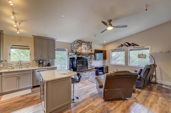 $1,100,000 | 351 2nd Avenue South, Unit 506, Ketchum, ID 83340
