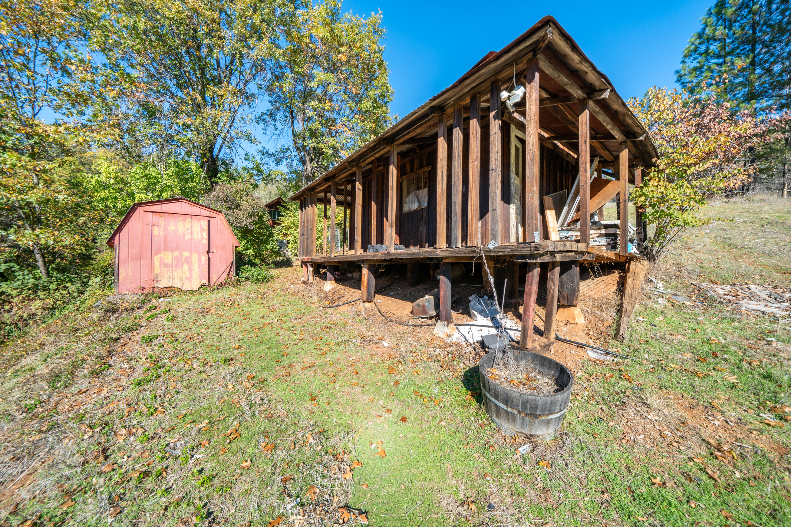 20389 Our Road Lakehead, CA 96051 - Photo 15 of 92 STDIO AND SHED