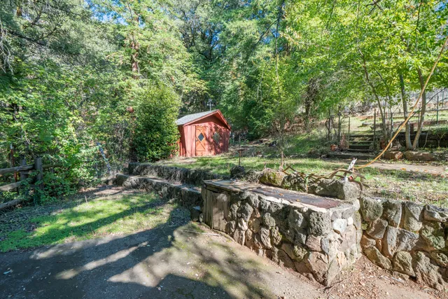 $299,900 | 20389 Our Road, Lakehead, CA 96051