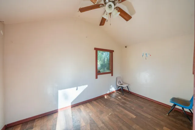 $299,900 | 20389 Our Road, Lakehead, CA 96051