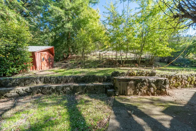 $299,900 | 20389 Our Road, Lakehead, CA 96051