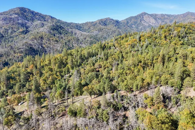 $299,900 | 20389 Our Road, Lakehead, CA 96051