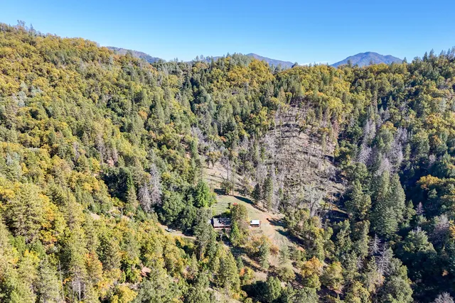 $299,900 | 20389 Our Road, Lakehead, CA 96051