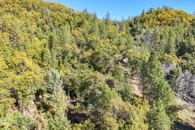 $299,900 | 20389 Our Road, Lakehead, CA 96051