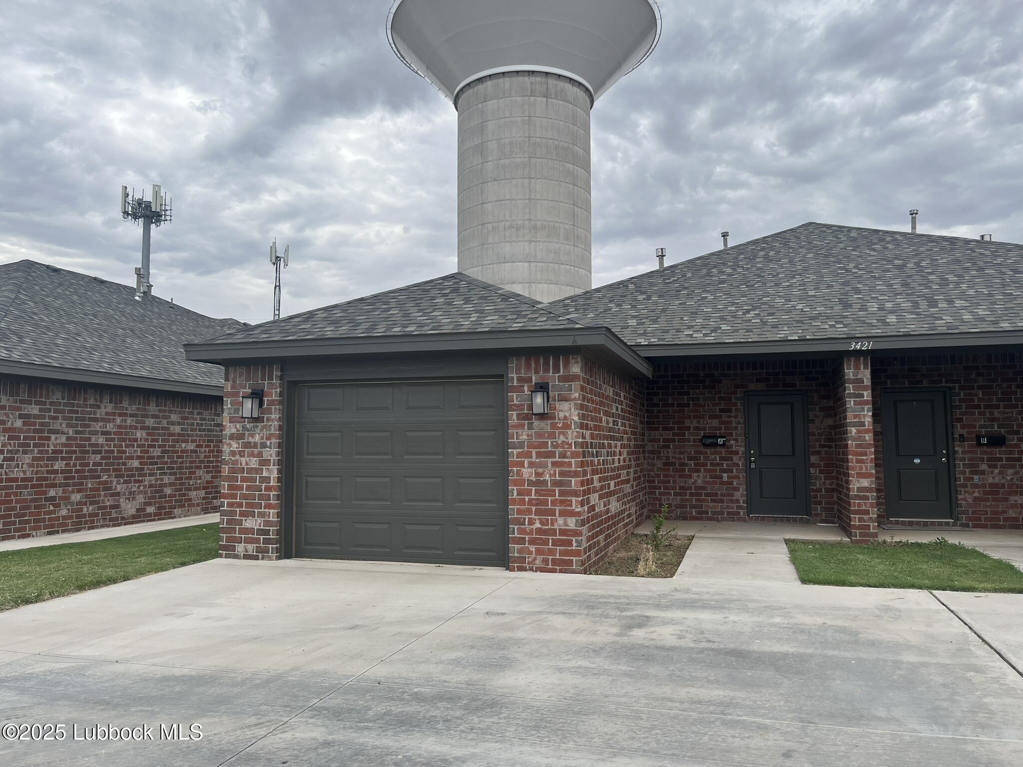 3421 49th Street, Unit B Lubbock, TX 79413 - Photo 1 of 13 IMG_7921