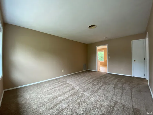 $1,200 | 3900 South Rendy Lane, Bloomington, IN 47403