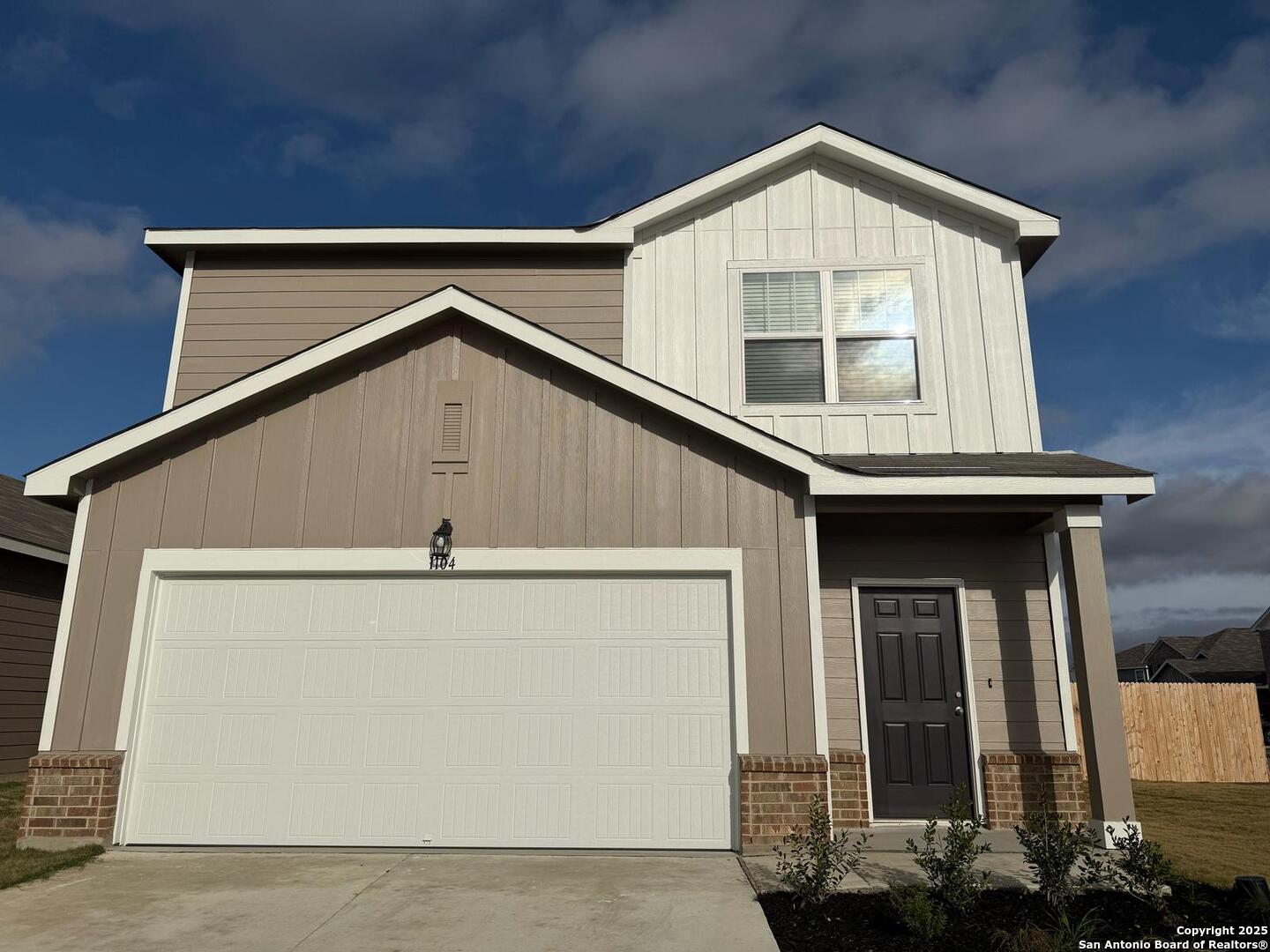 a view of a house with a small entryway