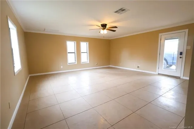 $224,900 | 4272 Holly Hill Court, Lake Charles, LA 70605