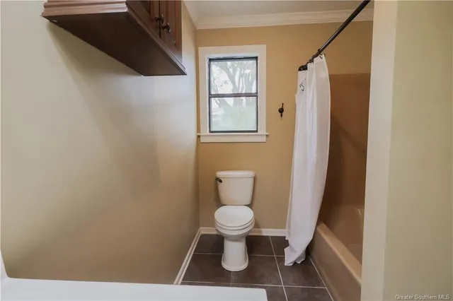 $224,900 | 4272 Holly Hill Court, Lake Charles, LA 70605