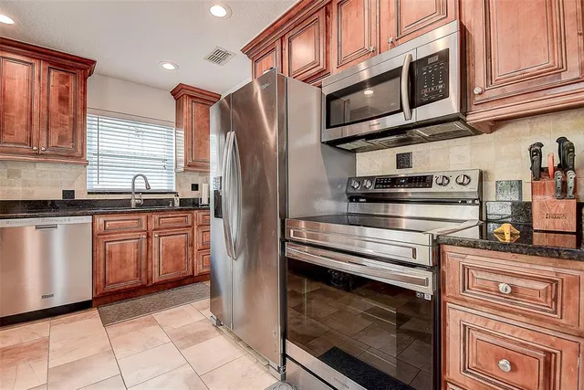 $454,500 | 5672 62nd Way North, St. Petersburg, FL 33709