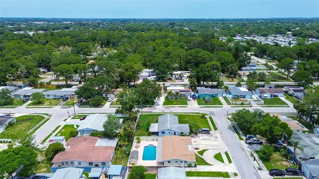 $454,500 | 5672 62nd Way North, St. Petersburg, FL 33709