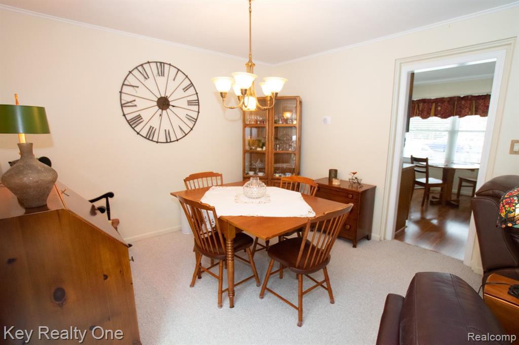 1106 Moreland Court Rochester, MI 48307 - Photo 3 of 21