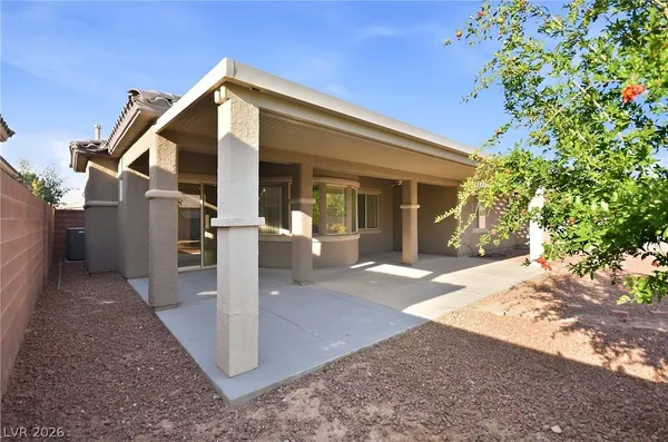 $2,450 | 5707 Golden Leaf Avenue, Las Vegas, NV 89122