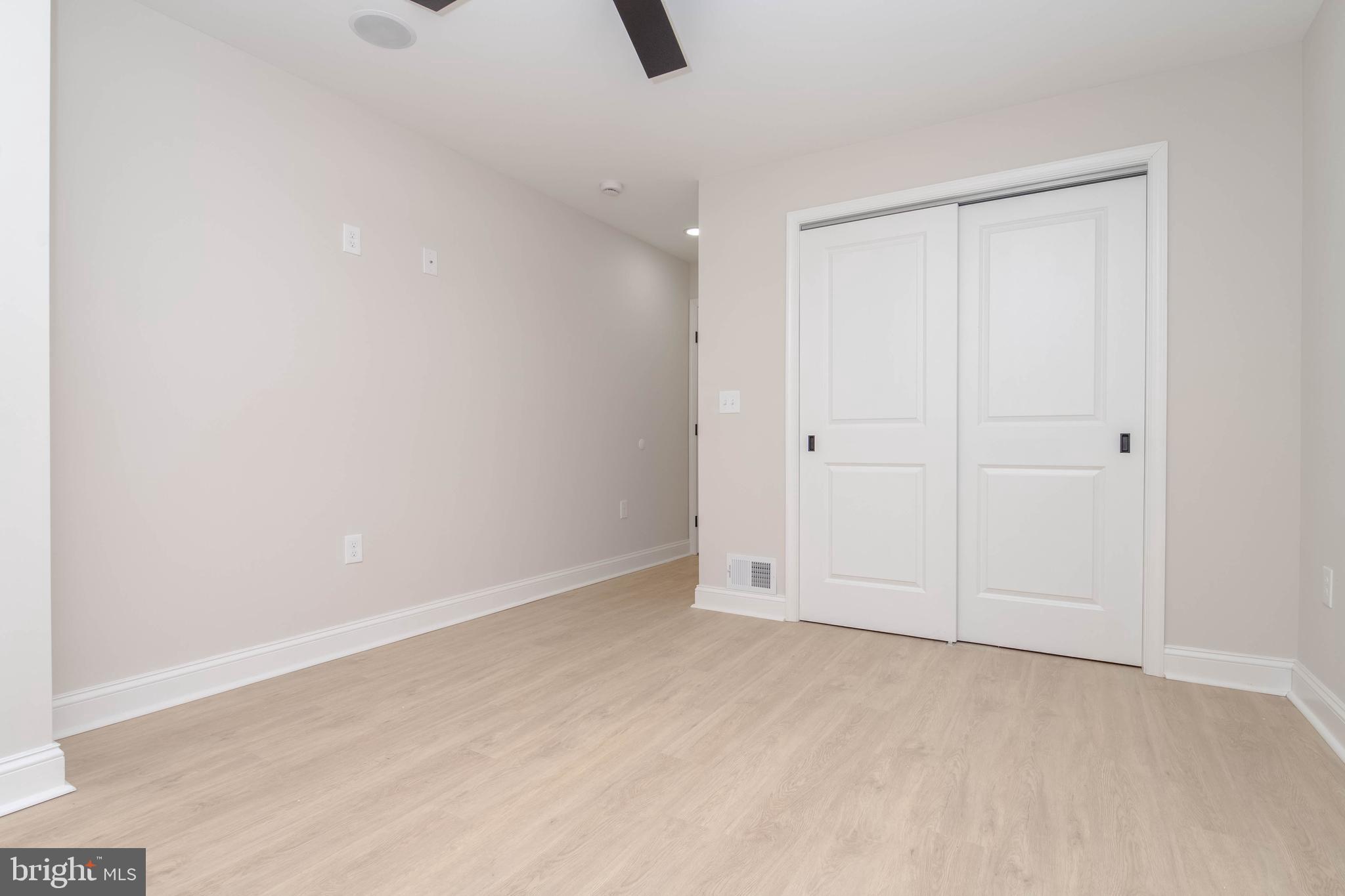 1654 Cliftview Avenue Baltimore, MD 21213 - Photo 23 of 37