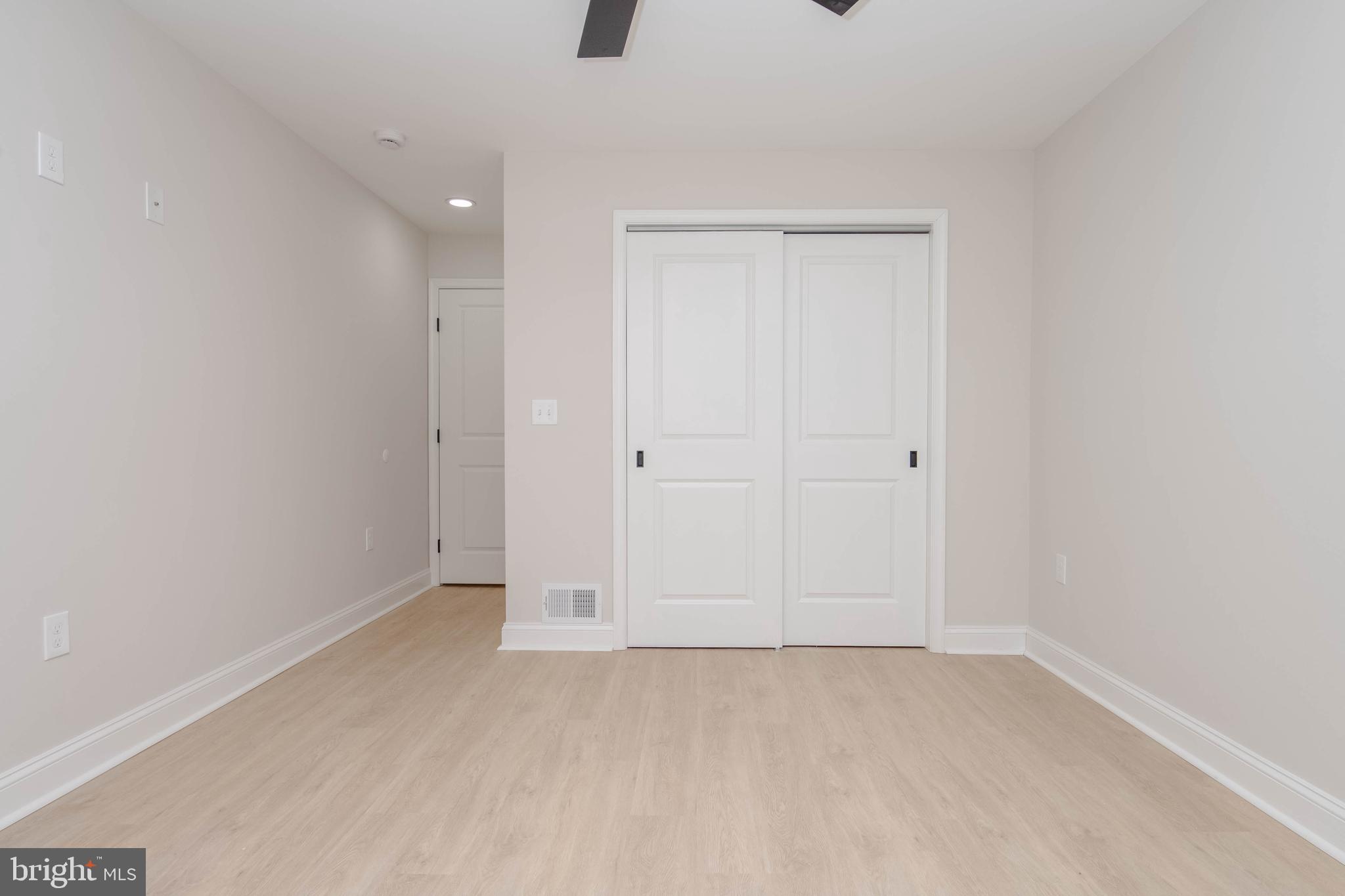 1654 Cliftview Avenue Baltimore, MD 21213 - Photo 24 of 37