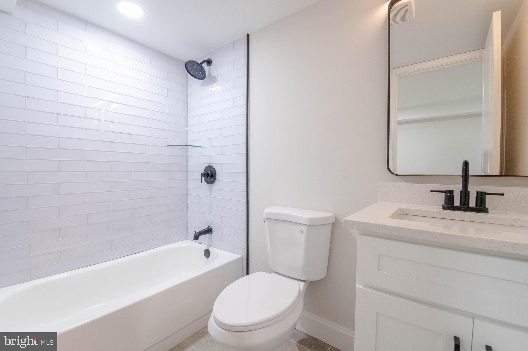 1654 Cliftview Avenue Baltimore, MD 21213 - Photo 33 of 37