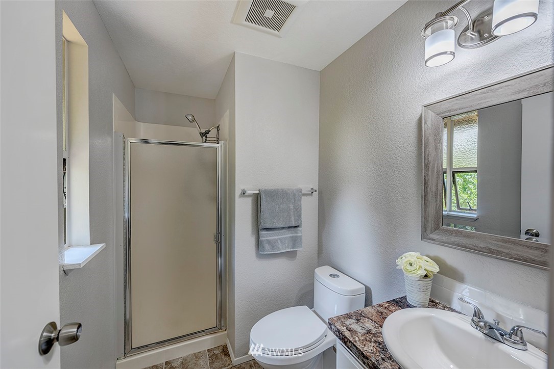 21431 Damson Road Bothell, WA 98021 - Photo 11 of 14