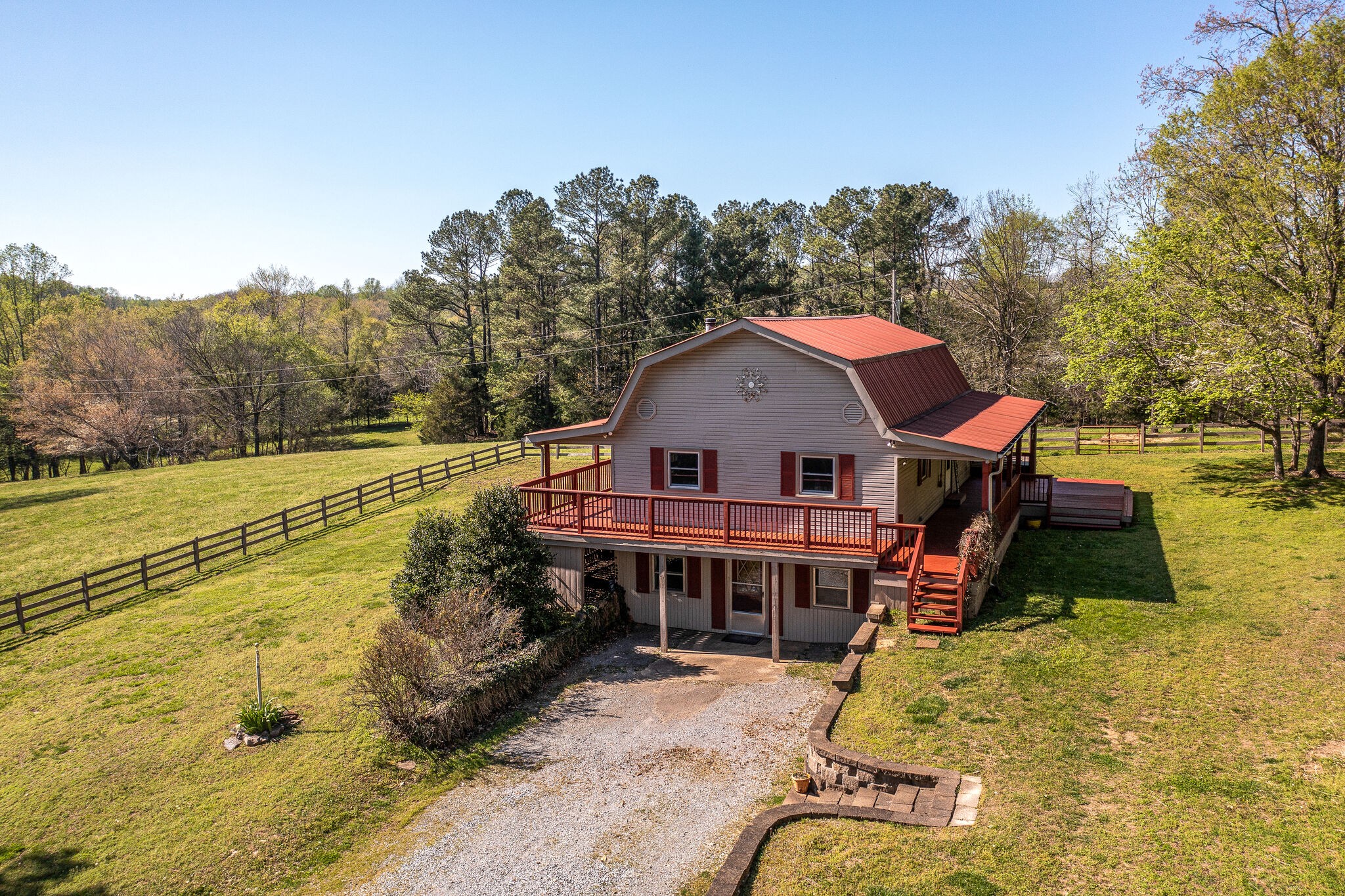 1060 St Paul Road Charlotte, TN 37036 - Photo 12 of 45 Gallery Image 12