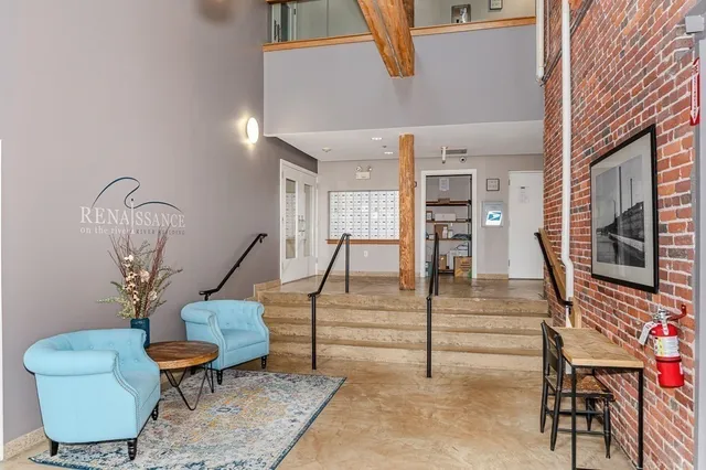 $2,500 | 35 Riverwalk Way, Unit R302, Lowell, MA 01854