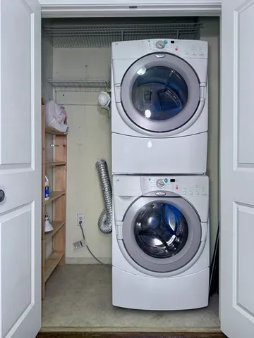 $2,500 | 35 Riverwalk Way, Unit R302, Lowell, MA 01854