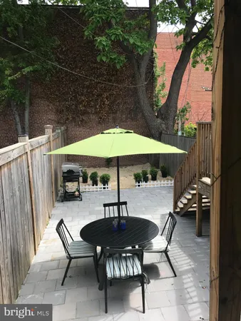 $1,950 | 731 13th Street Northeast, Unit 1, Washington, DC 20002