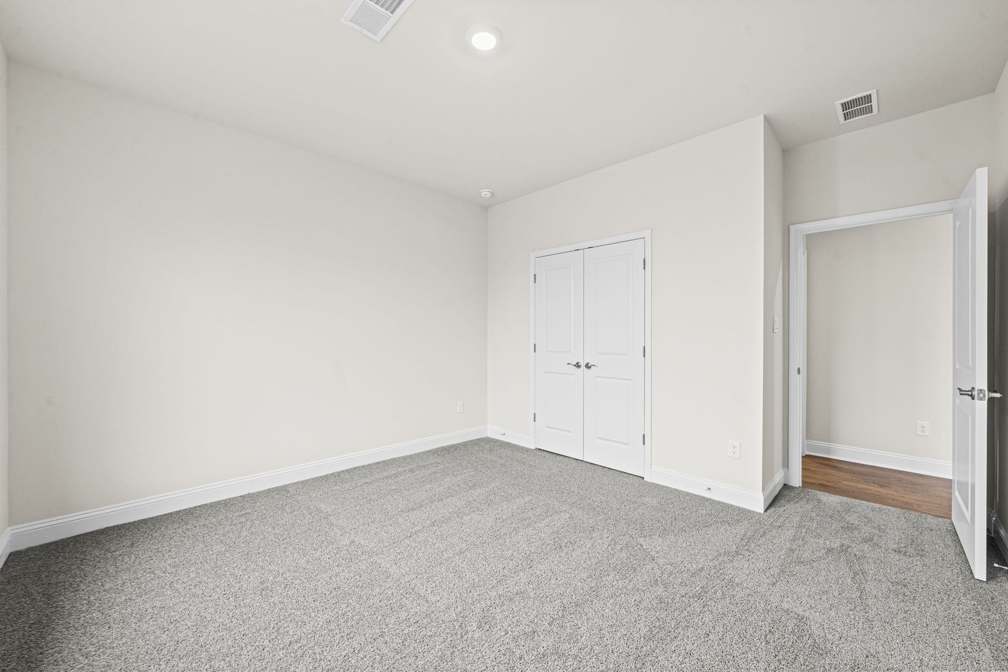 128 Jaspers Lane Stuarts Draft, VA 24477 - Photo 17 of 26 a view of room